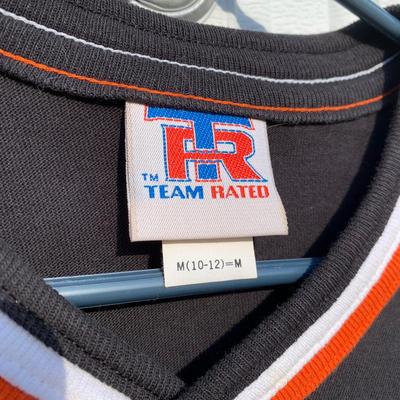 LOT 150 B: NHL Philadelphia Flyers 1995 Bear Hockey Player Stocking & Junior Size Medium (10 - 12) Quarter Sleeve T-Shirt