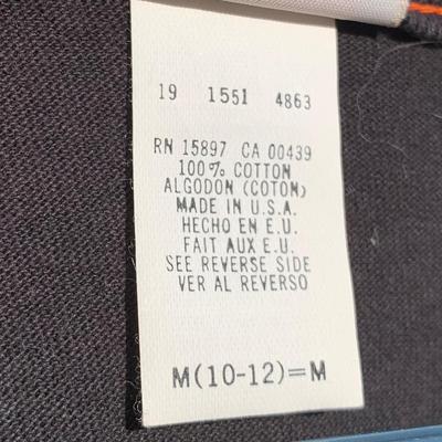 LOT 150 B: NHL Philadelphia Flyers 1995 Bear Hockey Player Stocking & Junior Size Medium (10 - 12) Quarter Sleeve T-Shirt