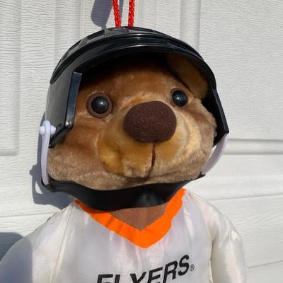 LOT 150 B: NHL Philadelphia Flyers 1995 Bear Hockey Player Stocking & Junior Size Medium (10 - 12) Quarter Sleeve T-Shirt