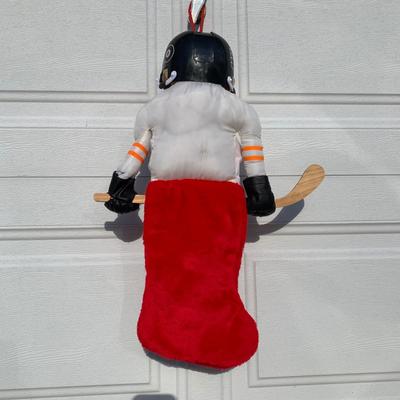 LOT 150 B: NHL Philadelphia Flyers 1995 Bear Hockey Player Stocking & Junior Size Medium (10 - 12) Quarter Sleeve T-Shirt