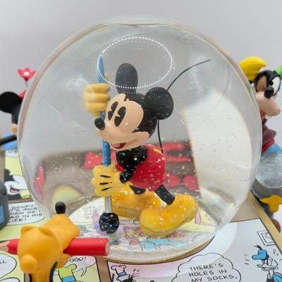 LOT 168B: Disney Mickey & Friends Comic Strip “Mickey Mouse March” Musical Snowglobe