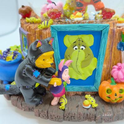 LOT 171B: Disney Winnie the Pooh Halloween “The Wonderful Thing About Tiggers” Musical Snow Globe