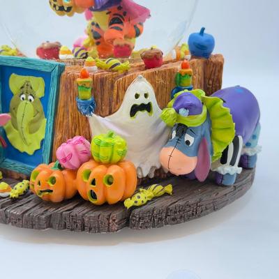 LOT 171B: Disney Winnie the Pooh Halloween “The Wonderful Thing About Tiggers” Musical Snow Globe
