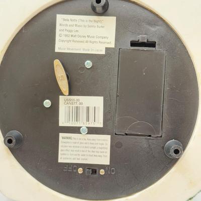 LOT 172B: Disney Lady & the Tramp “Bella Notte” Musical Snow Globe