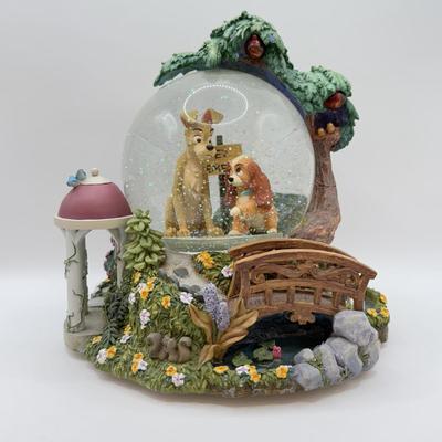 LOT 172B: Disney Lady & the Tramp “Bella Notte” Musical Snow Globe