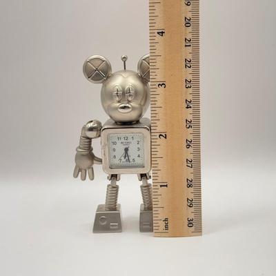 LOT 175B: Disney Beyond America Quartz Robot Mickey Mouse Desk Clock (3.5”)