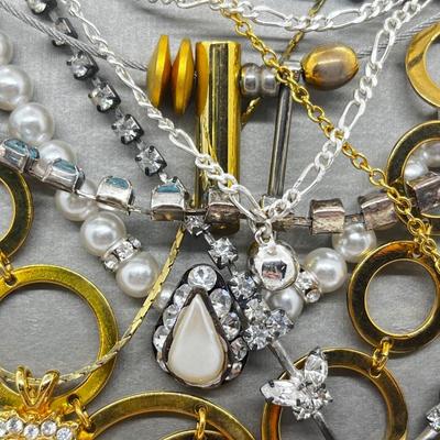 LOT 181J: Mixed Collection of Goldtone and Silvertone Costume Necklaces