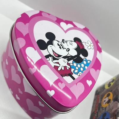 LOT 192J: Disney Watch Collection