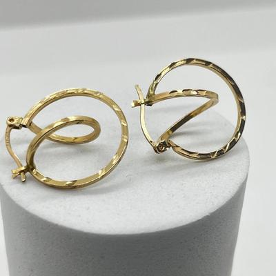 LOT 193J: 10K Yellow Gold Double Hoop Earrings