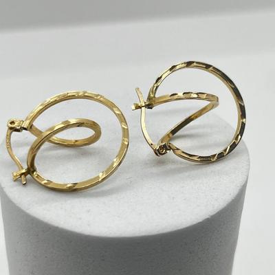 LOT 193J: 10K Yellow Gold Double Hoop Earrings