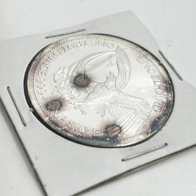 LOT 196J: 1984 Englehard One Ounce .999 Fine Silver American Prospector Coin