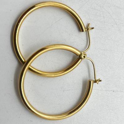 LOT 199J: 14K Classic Gold Hoop Earrings-1.7 Grams