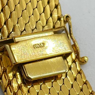LOT 200J: 18K Beautiful Goldfill Bracelet