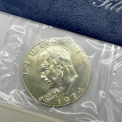LOT 205J: 1974 Eisenhower Uncirculated Silver Dollar
