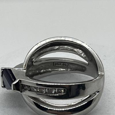 LOT 208J: 14K White Gold and Purple Gemstone Size 7.5 Ring