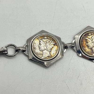 LOT 212J: 1940's Mercury Dime Bracelet