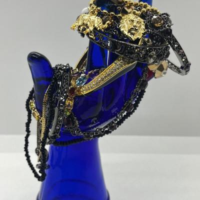 LOT 220J: Large Bracelet Collection