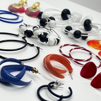 LOT 226J: Large Collection of Brightly Colored Retro Earrings