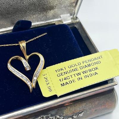 LOT 229J: 10K Yellow Gold 18" Chain with Heart Pendant-2.37 GTW