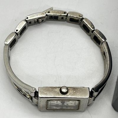 LOT 233J: Ladies' Watch Collection