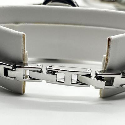 LOT 233J: Ladies' Watch Collection