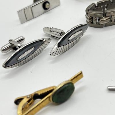 LOT 234: Men's Accessory Lot: Watch, Cufflinks and More