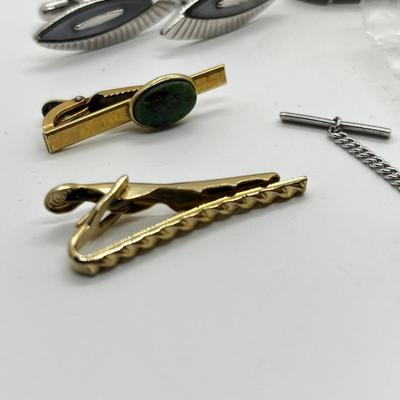 LOT 234: Men's Accessory Lot: Watch, Cufflinks and More