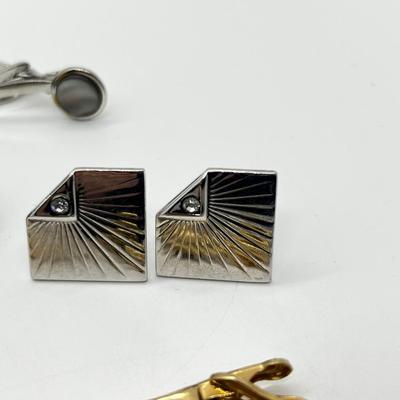 LOT 234: Men's Accessory Lot: Watch, Cufflinks and More