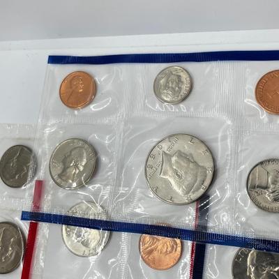 LOT 238J: Large Collection of Uncirculated and Proof US Coin Sets