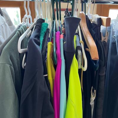 Big Lot Women’s Athleisure Athleticwear - Nike, Mondetta, Gerry