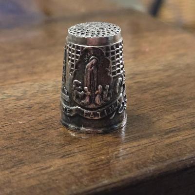 Embossed Thinmble - Basilica Fatima