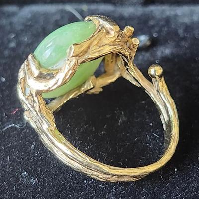 Handcrafted Jade Cabochon Ring
