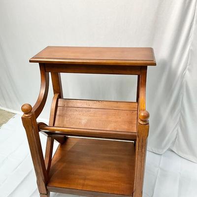 Lot P 646 Pier 1 Imports Book Table/Book End Table