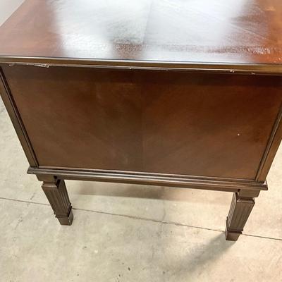 Lot P 648 Ashley Furniture Home Office Desk
