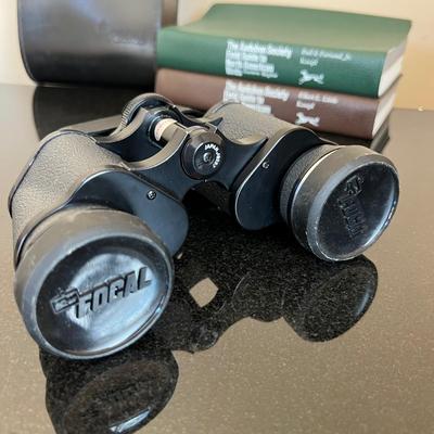 Vintage Binoculars + 2 Audubon Books