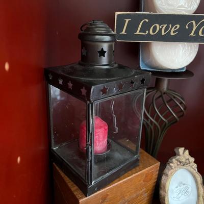 Mixed decorative lot