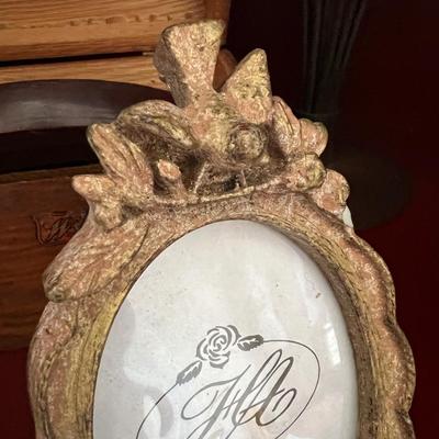 Mixed decorative lot