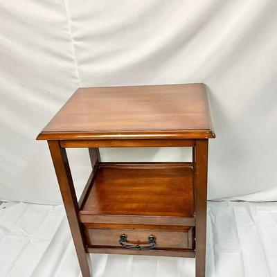 Lot P 651 Beautiful Pier 1 Imports Dual Level End Table/Nightstand with Single Drawer
