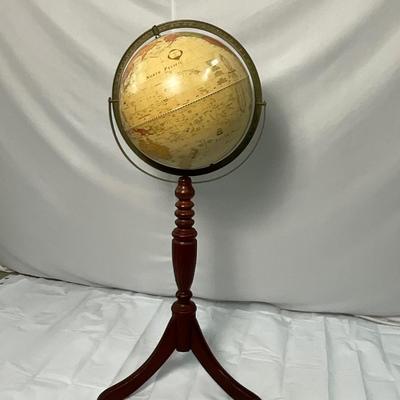 Lot P 658 Vintage The Classica from CRAM Globe with Wooden Base & Brass Details