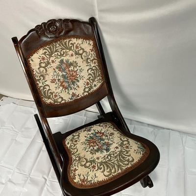Lot P 660 Vintage Folding Sewing/Nursery Wooden Rocking Chair with Floral Tapestry Upholstery Back/Seat