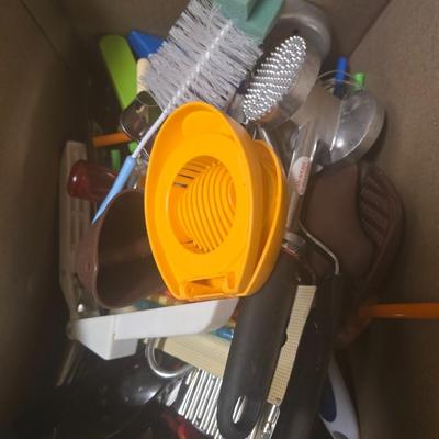 Utensil lot