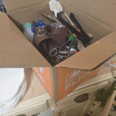 Utensil lot