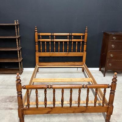 Lot P 665 Vintage Full Size Wooden Headboard & Footboard Bed Frame