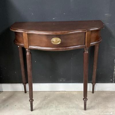 Lot P 670 Vintage Bombay Company Federal Style Solid Wood Single Drawer Console Table