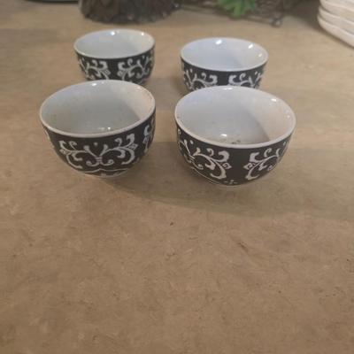 Saki cups