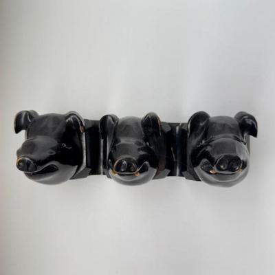 1051 Wood Pig Wall Art