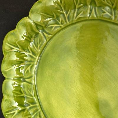 Holland Mold 1970s Cabbage Bowl and Plates