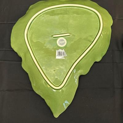 Holland Mold 1970s Cabbage Bowl and Plates