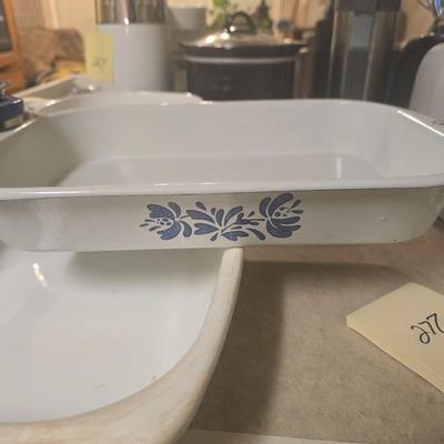Pfaltzgraff Yorktowne roasting pan