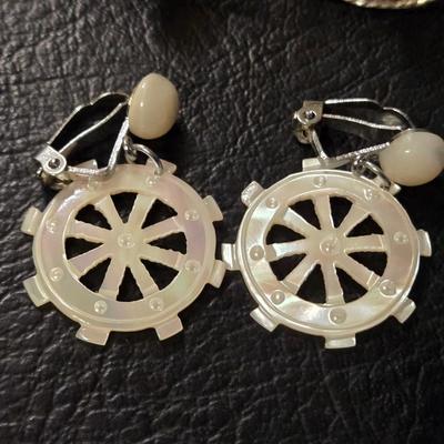 Vintage Sterling Silver Sombrero Screwback Earrings & Carved Mother of Pearl Ship Wheel Clip Ons